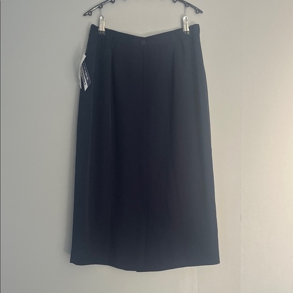 Chic Dark Blue Midi Skirt for Women Size 8 - Picture 6 of 7